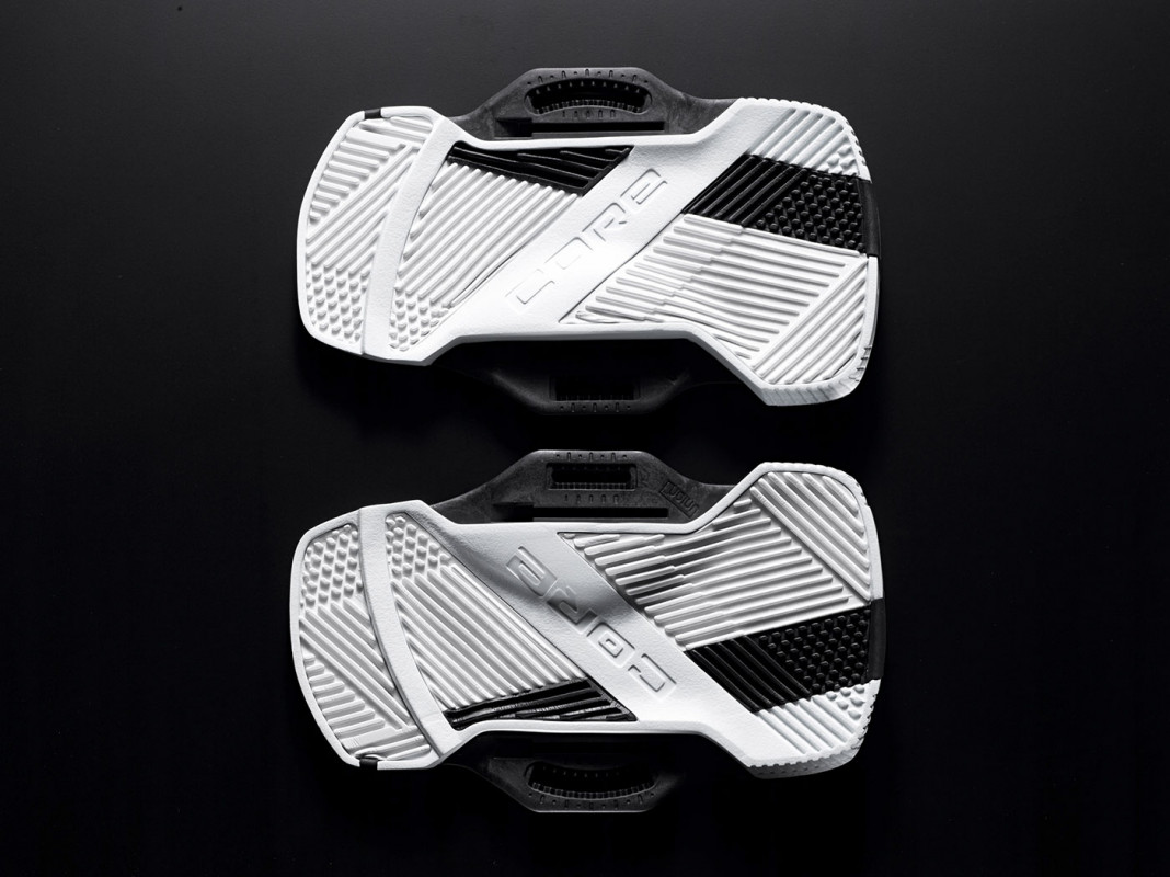 Der Streifen zieht sich durch die Produktwelt
&mdash;
<small>Quelle: CORE Kites / Hiss-Tec GmbH & Co KG</small>